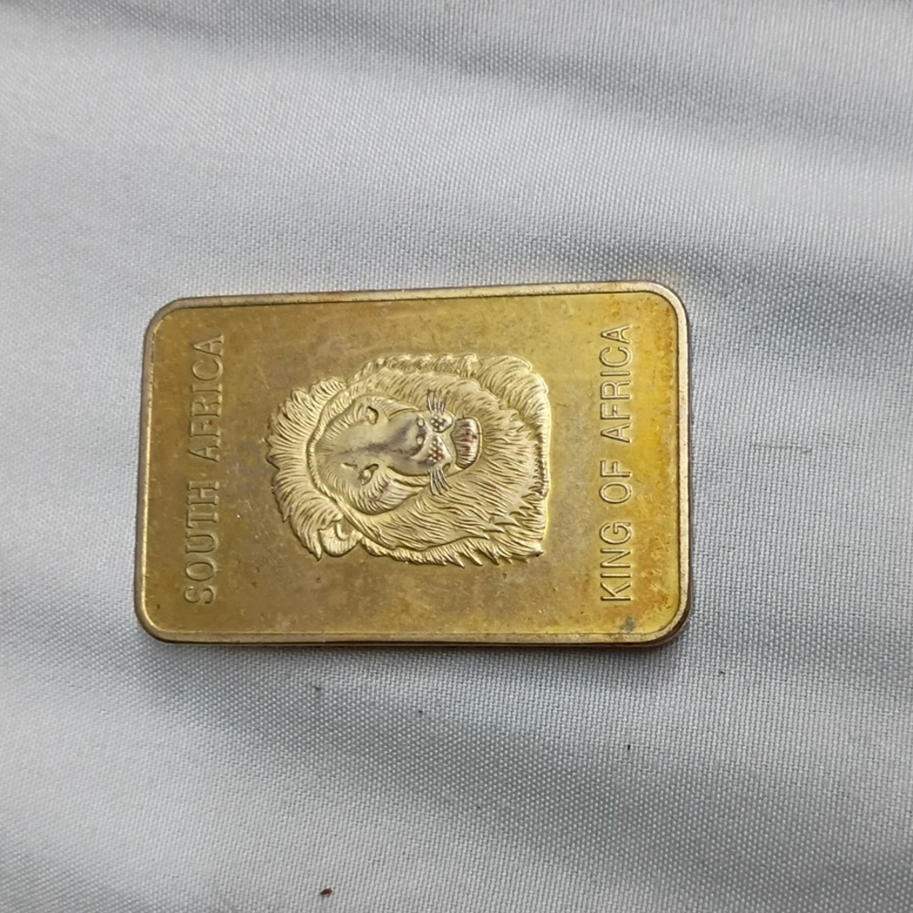 Gold Lion Emblem Plaque